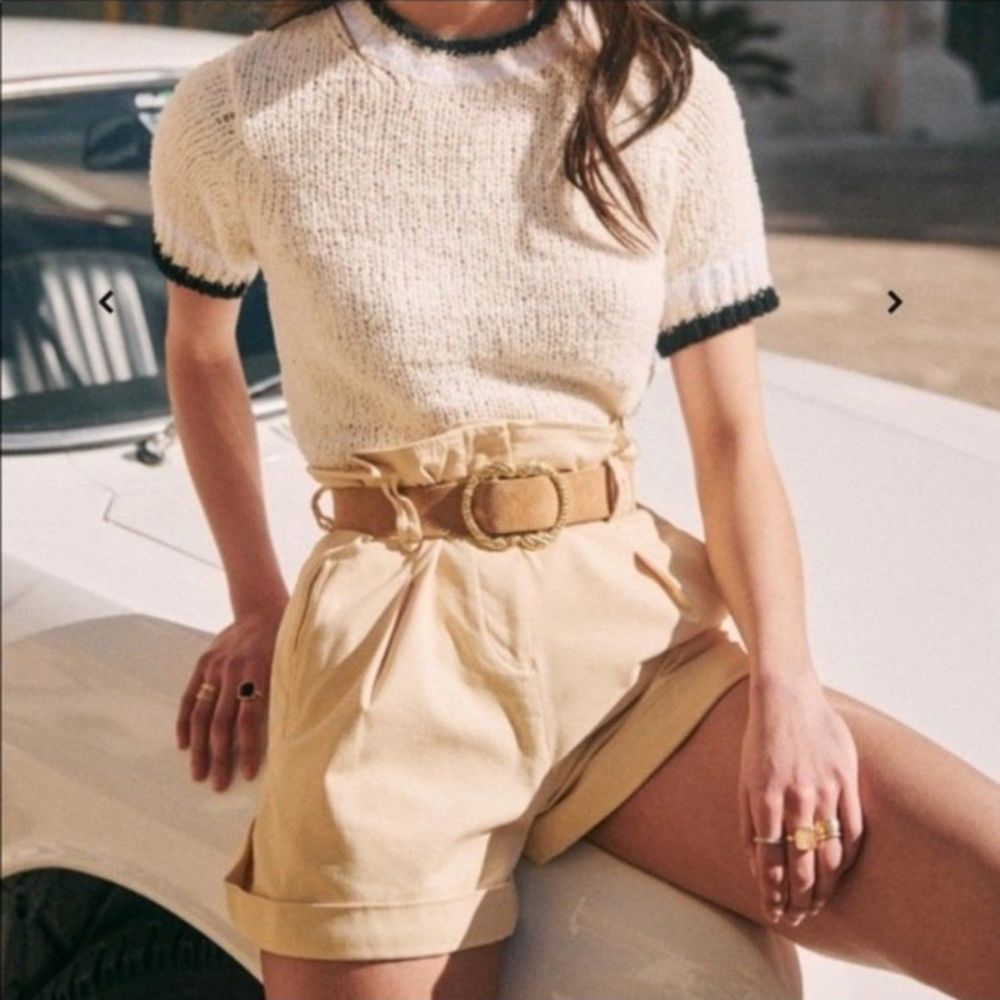 Sezane Rome paperbag shorts size 38 yellow khaki cuffed French chic